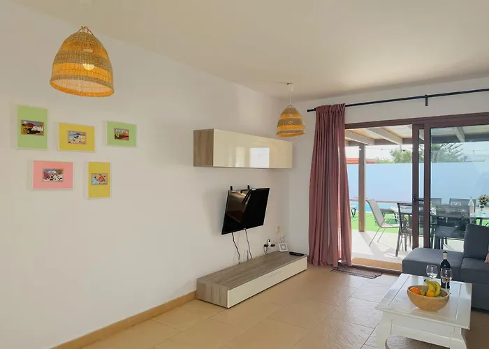 Matoke Вилла Коста Бланка